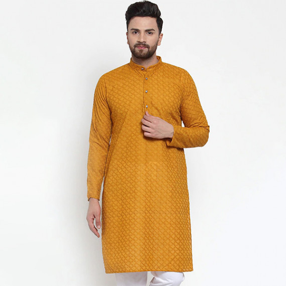 https://www.designerszone.in/vi/products/men-yellow-printed-straight-kurta