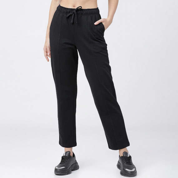 https://www.designerszone.in/vi/products/women-black-solid-cotton-track-pant-1