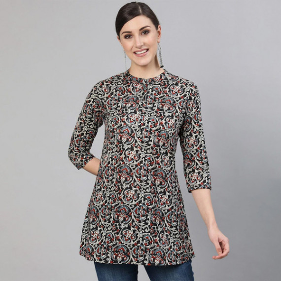 https://www.designerszone.in/vi/products/women-black-maroon-abstract-printed-tunic
