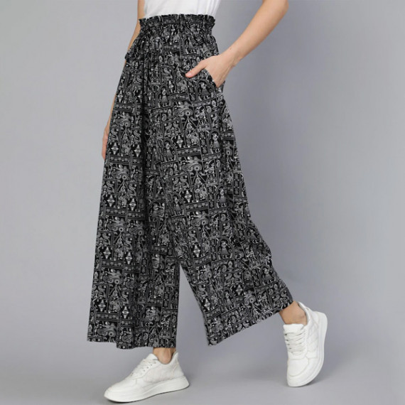 https://www.designerszone.in/vi/products/women-black-white-ethnic-motifs-printed-cotton-palazzos