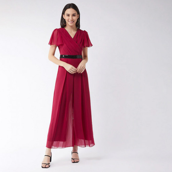 https://www.designerszone.in/vi/products/pink-black-pleated-jumpsuit-with-embellished-waist