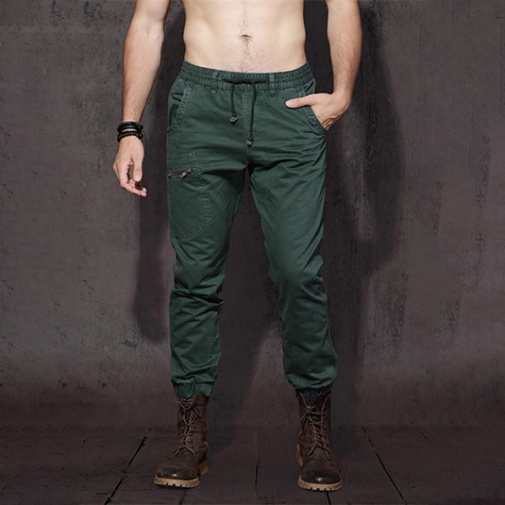 https://www.designerszone.in/vi/products/men-green-pure-cotton-joggers