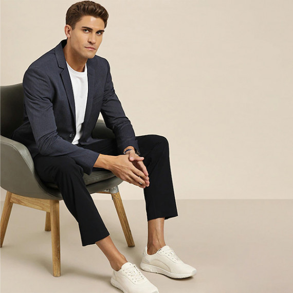https://www.designerszone.in/vi/products/men-navy-blue-slim-fit-self-design-smart-casual-blazer