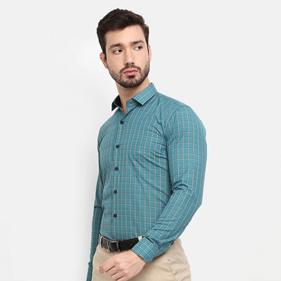 https://www.designerszone.in/vi/products/men-green-checked-formal-shirt