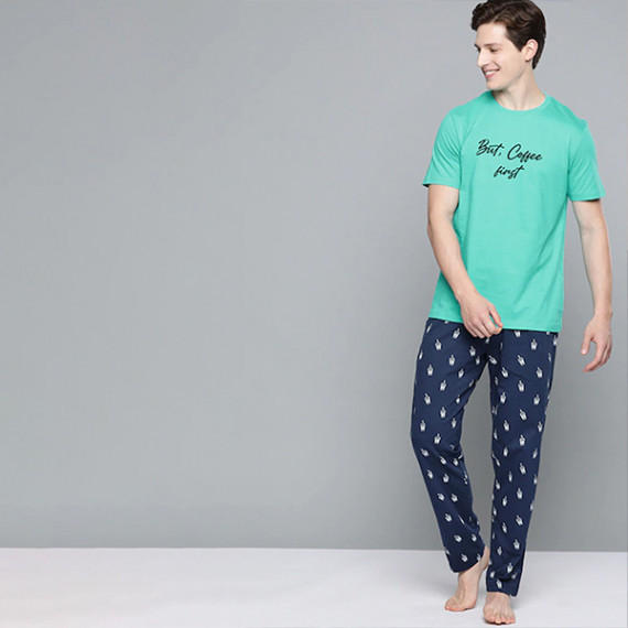 https://www.designerszone.in/products/men-sea-green-navy-blue-printed-pure-cotton-night-suit