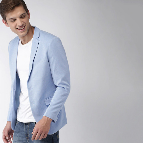 https://www.designerszone.in/vi/products/men-blue-solid-single-breasted-knitted-blazer