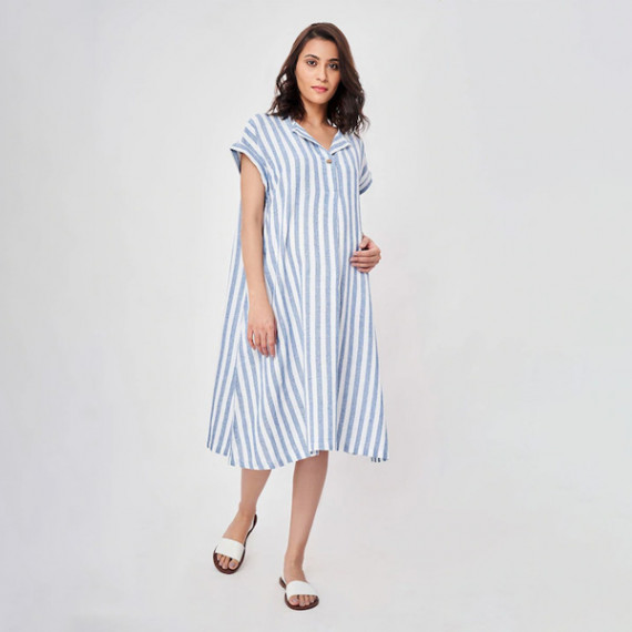 https://www.designerszone.in/vi/products/blue-striped-maternity-shirt-midi-dress