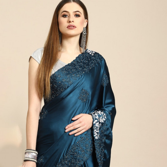 https://www.designerszone.in/vi/products/blue-floral-embroidered-satin-saree