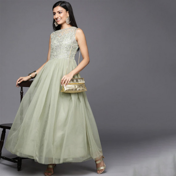 https://www.designerszone.in/vi/products/green-ethnic-motifs-embroidered-net-maxi-dress