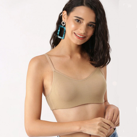 https://www.designerszone.in/vi/products/beige-solid-non-wired-lightly-padded-everyday-bra-db-cam-pad-01d